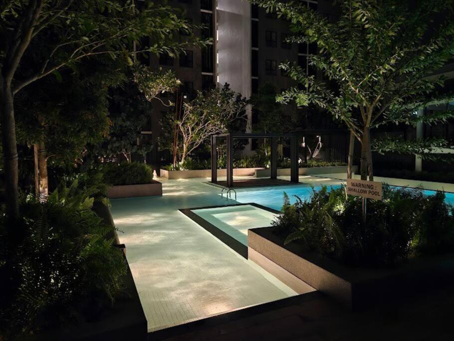 Apartment Infinity Pool Netflix 200mbps *
